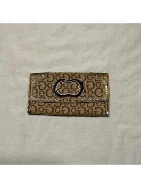 Y2K Tan Guess wallet